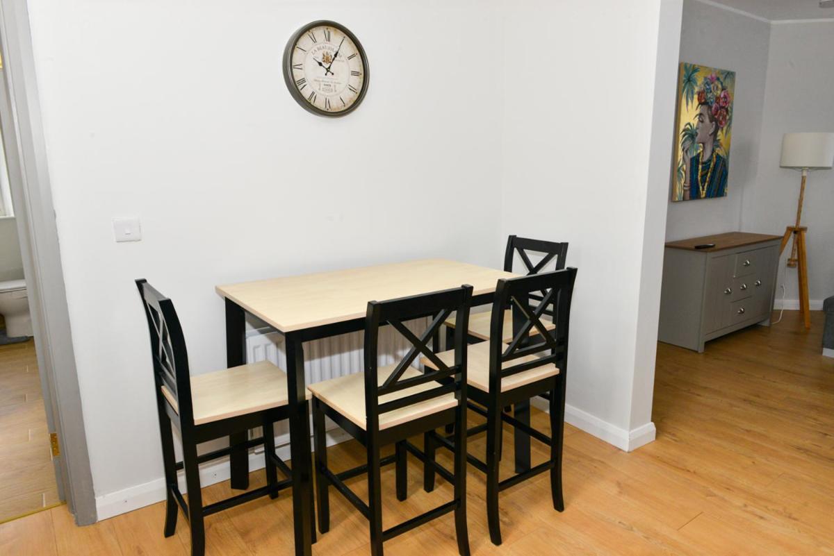 Esterville Apartments 1 And 2 Bedrooms Hot Tub Availability Belfast Eksteriør bilde