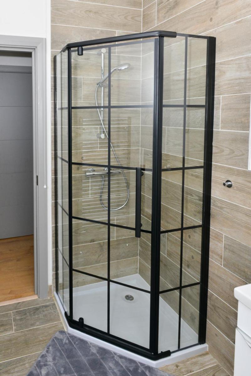 Esterville Apartments 1 And 2 Bedrooms Hot Tub Availability Belfast Eksteriør bilde