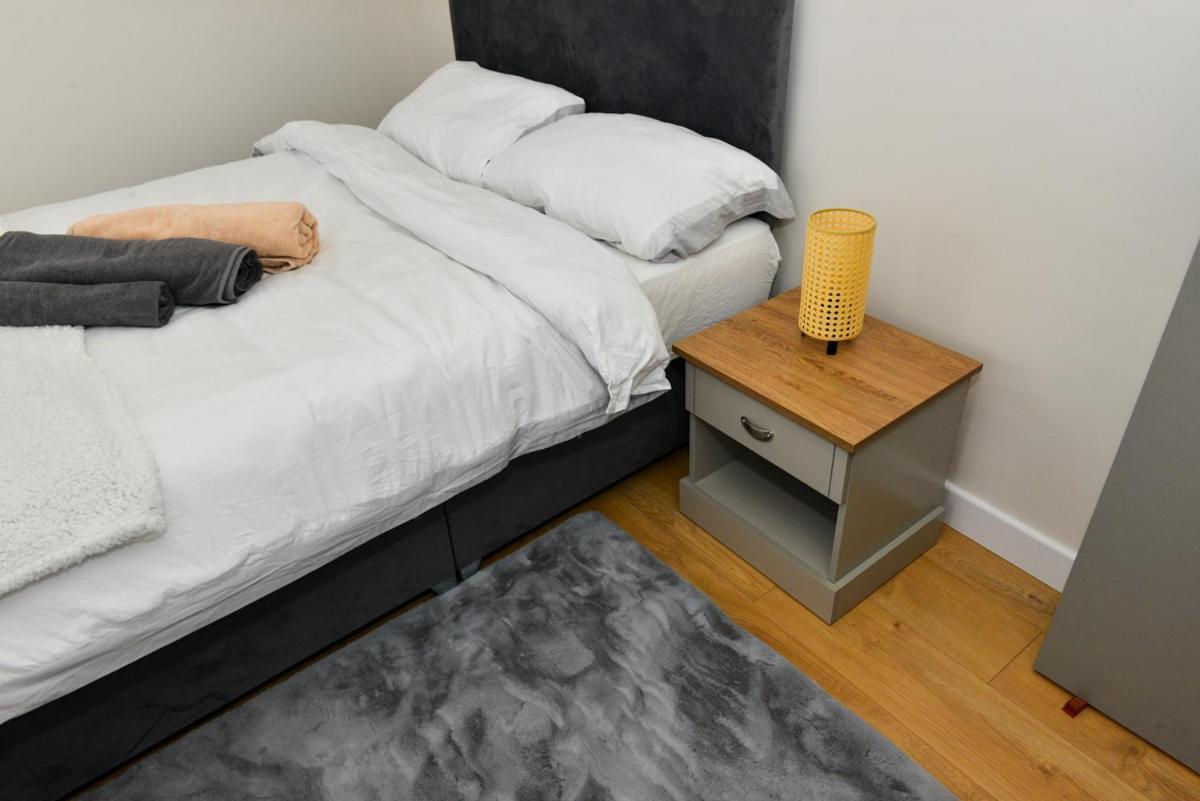 Esterville Apartments 1 And 2 Bedrooms Hot Tub Availability Belfast Eksteriør bilde