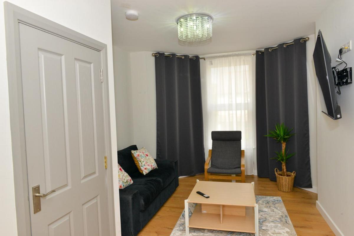 Esterville Apartments 1 And 2 Bedrooms Hot Tub Availability Belfast Eksteriør bilde